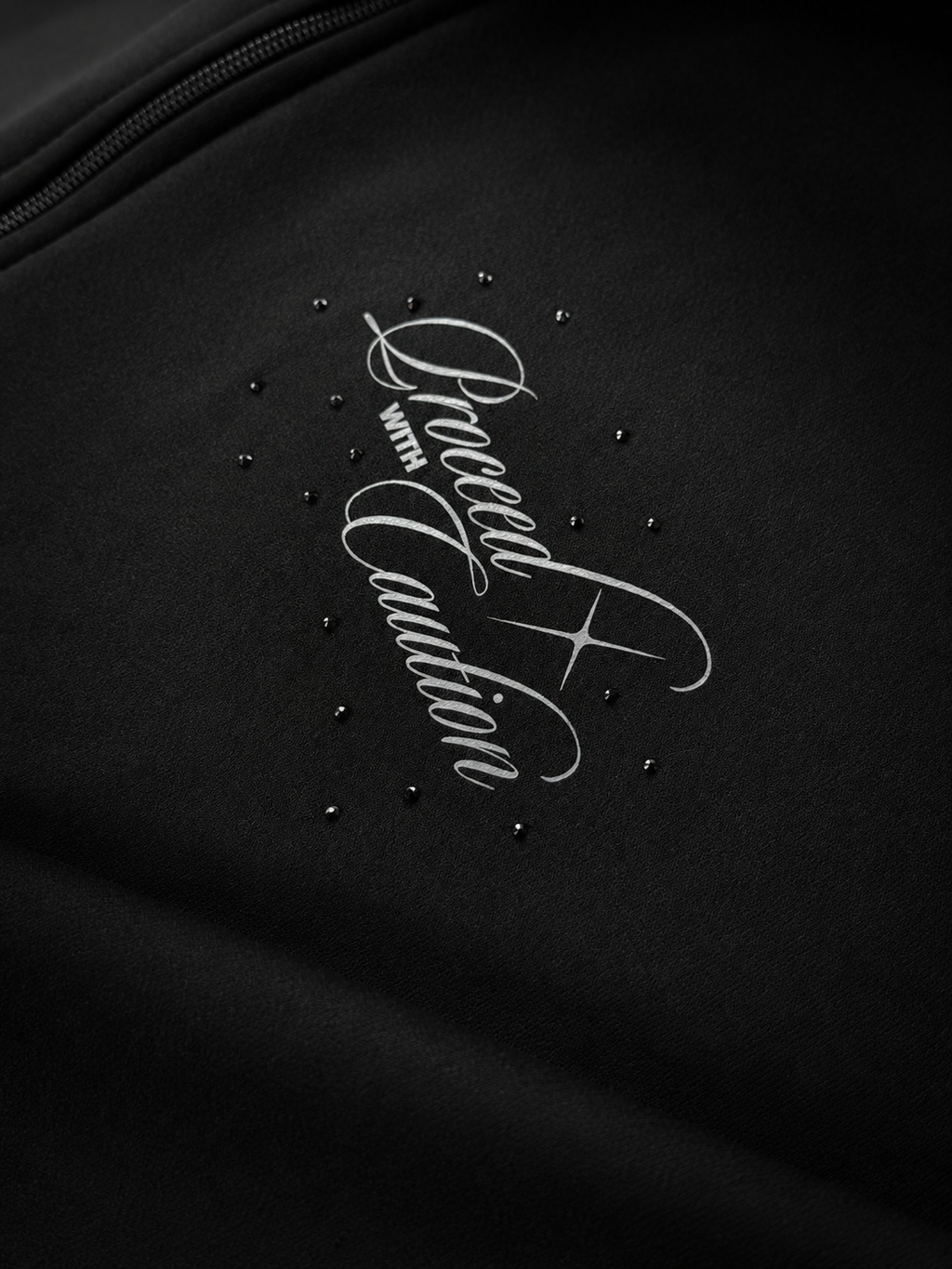 Hoodie Balaclava tipo chaqueta CAUTION (Colección Play To Win)