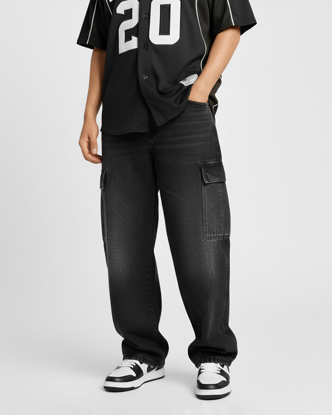 Cargo Jean Negro Gris